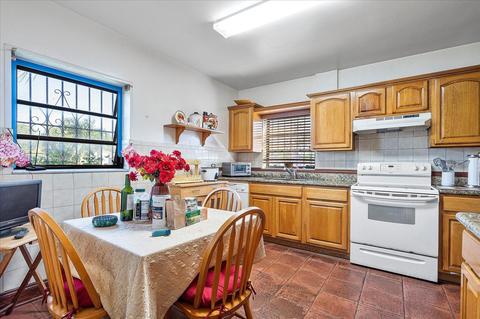 534 E 30th St, Hialeah, FL 33013 photo 6