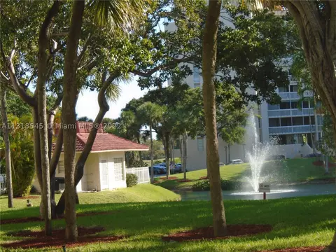 7051 Environ Blvd #134, Lauderhill, FL 33319