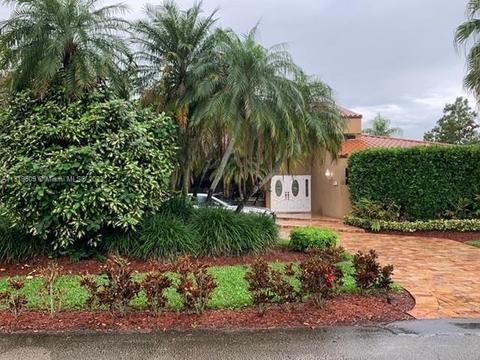 6810 Pinehurst Dr, Hialeah, FL 33015 photo 20