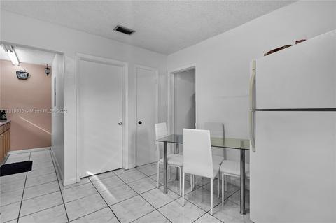 426 E 41st St, Hialeah, FL 33013 photo 30