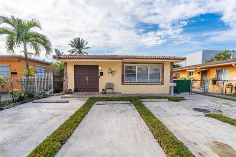 426 E 41st St, Hialeah, FL 33013 photo 1