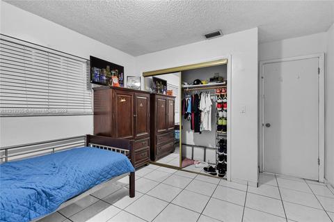 426 E 41st St, Hialeah, FL 33013 photo 26