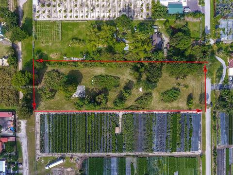 212 SW 210, Miami, FL 33187
