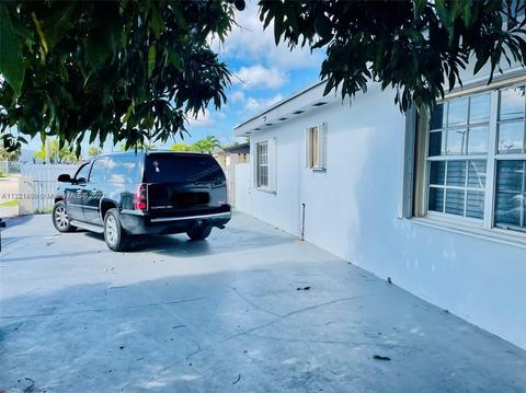 890 E 10th Ave, Hialeah, FL 33010 photo 5