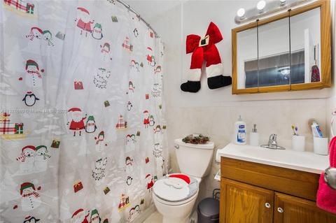 890 E 10th Ave, Hialeah, FL 33010 photo 12