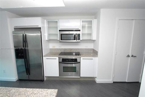 888 Biscayne Blvd #3801, Miami, FL 33132 photo 5