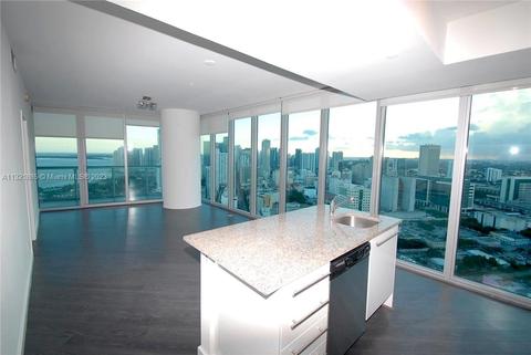 888 Biscayne Blvd #3801, Miami, FL 33132