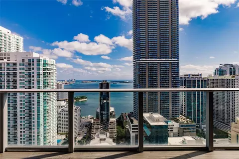 1010 Brickell Ave #3902, Miami, FL 33131