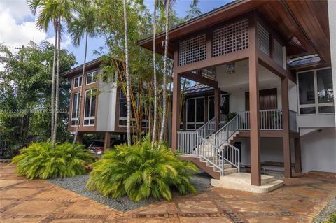 620 Harbor Cir, Key Biscayne, FL 33149 photo 1