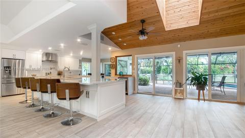 6174 NW 77th Ter, Parkland, FL 33067