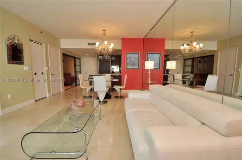 485 Brickell Ave #1909, Miami, FL 33131