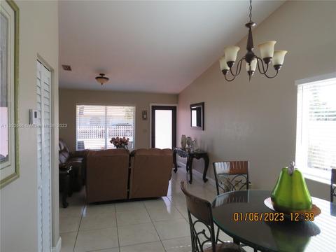 7200 W 29th Ave, Hialeah, FL 33018 photo 6