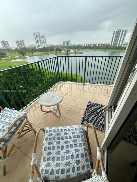 Undisclosed, Aventura, FL 33180