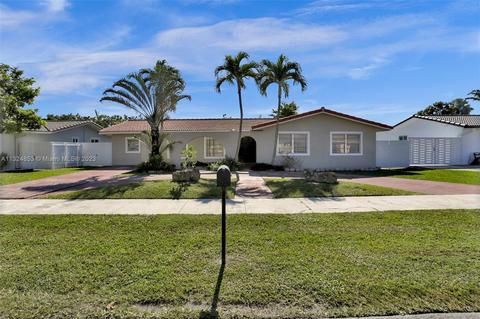 9844 SW 26th Ter, Miami, FL 33165