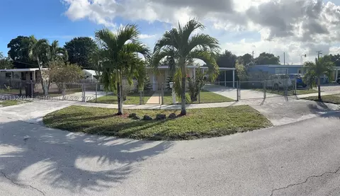 434 E 63rd St, Hialeah, FL 33013 photo 1