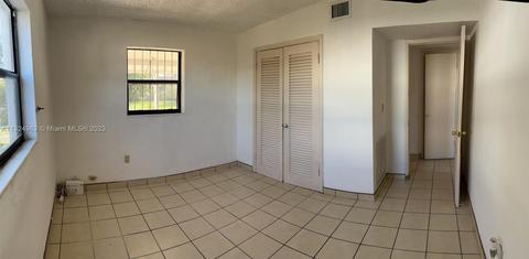 434 E 63rd St, Hialeah, FL 33013 photo 4