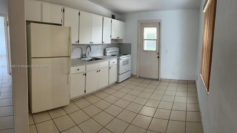 434 E 63rd St, Hialeah, FL 33013 photo 5