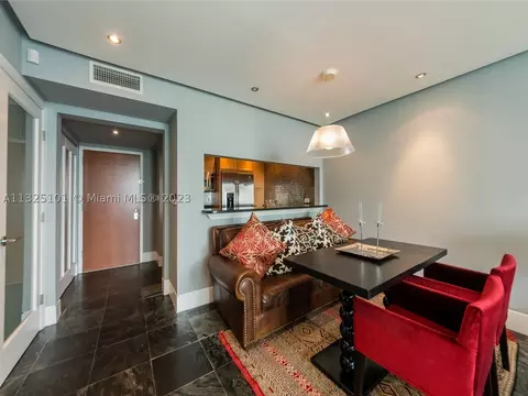31 SE 5 St #2609, Miami, FL 33131