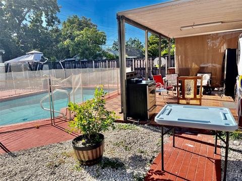 164 E 58th St, Hialeah, FL 33013 photo 45