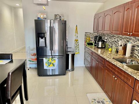 164 E 58th St, Hialeah, FL 33013 photo 38