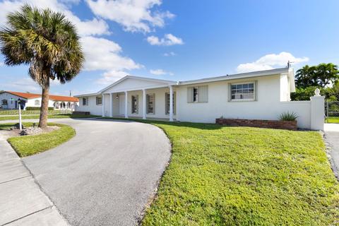 8901 SW 95th Ave, Miami, FL 33176