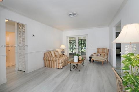 415 Giralda Ave, Coral Gables, FL 33134 photo 10