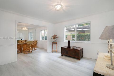 415 Giralda Ave, Coral Gables, FL 33134 photo 12