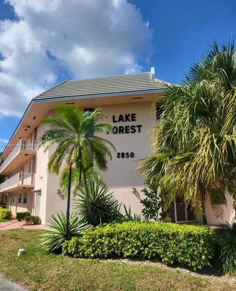 2850 Forest Hills Blvd #307, Coral Springs, FL 33065