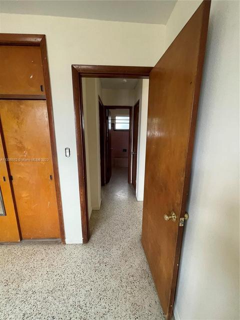 4448 E 8th Ct, Hialeah, FL 33013 photo 27