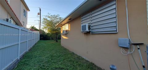 4448 E 8th Ct, Hialeah, FL 33013 photo 37