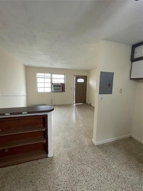 4448 E 8th Ct, Hialeah, FL 33013 photo 32