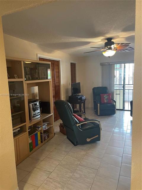 4448 E 8th Ct, Hialeah, FL 33013 photo 9