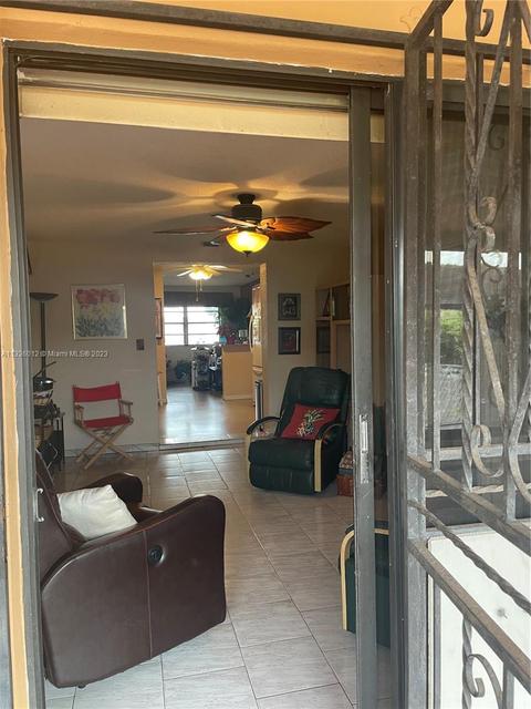 4448 E 8th Ct, Hialeah, FL 33013 photo 18