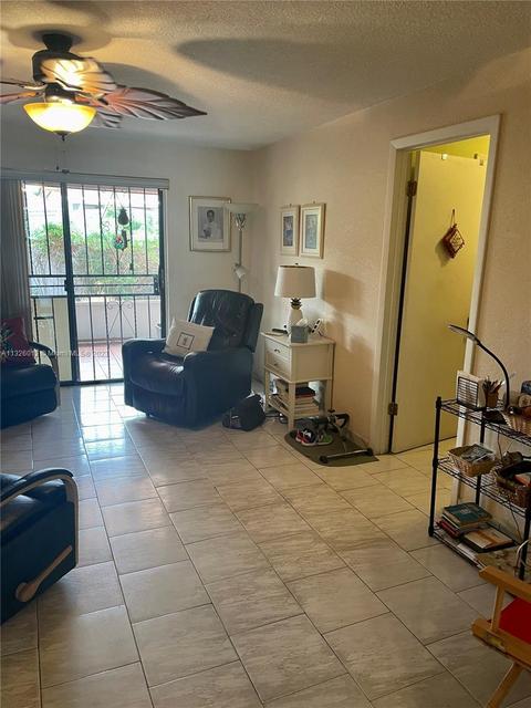 4448 E 8th Ct, Hialeah, FL 33013 photo 10