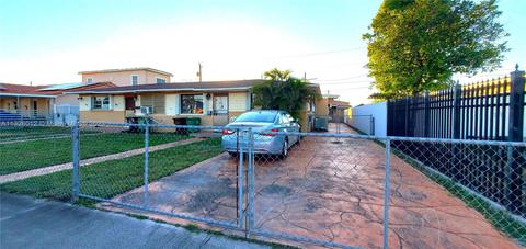 4448 E 8th Ct, Hialeah, FL 33013 photo 2