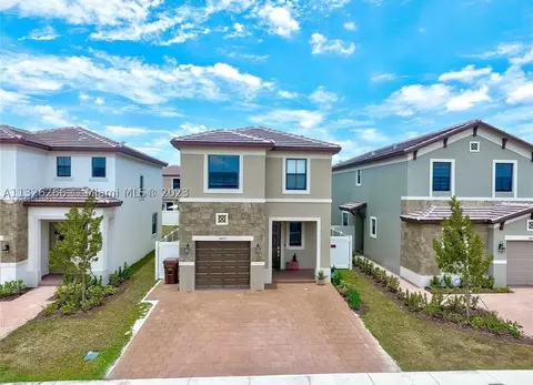 3473 W 109th Pl, Hialeah, FL 33018 photo 1