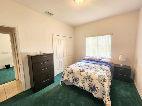 7055 W 4th Ct, Hialeah, FL 33014 photo 21