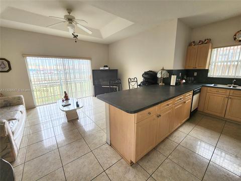 7055 W 4th Ct, Hialeah, FL 33014 photo 7