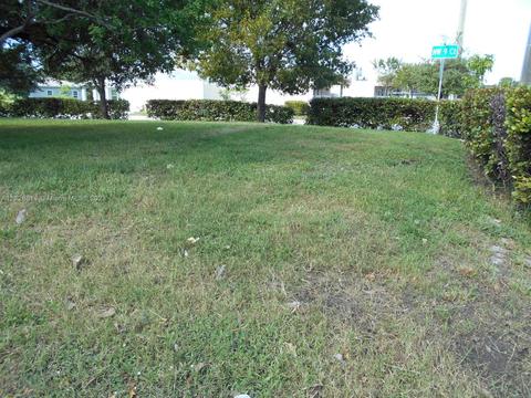 27 Nw Ave, Unincorporated Broward County, FL 33311