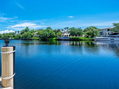 7805 Los Pinos Cir, Coral Gables, FL 33143
