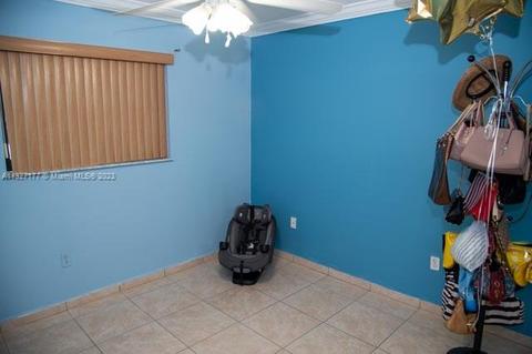 2725 W 55th Pl, Hialeah, FL 33016 photo 24