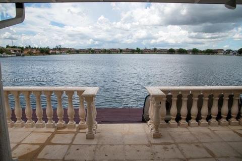2725 W 55th Pl, Hialeah, FL 33016 photo 43