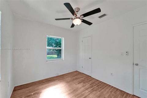 130 E 63rd St, Hialeah, FL 33013 photo 29