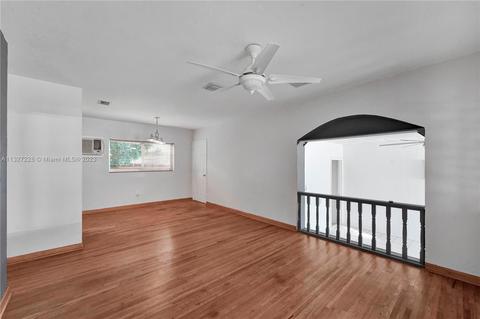 130 E 63rd St, Hialeah, FL 33013 photo 18