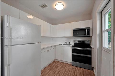 130 E 63rd St, Hialeah, FL 33013 photo 23