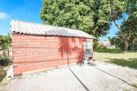 130 E 63rd St, Hialeah, FL 33013 photo 49