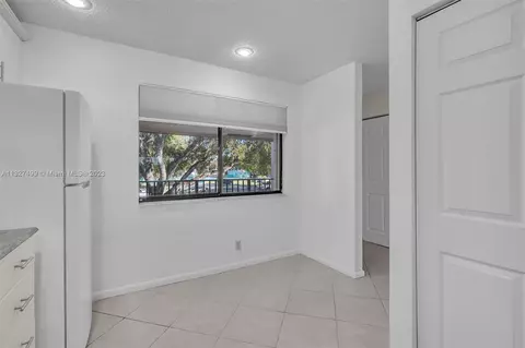 144 S Laurel Dr #605, Margate, FL 33063 photo 18