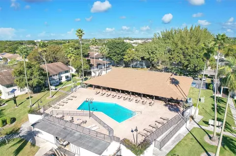 144 S Laurel Dr #605, Margate, FL 33063 photo 35