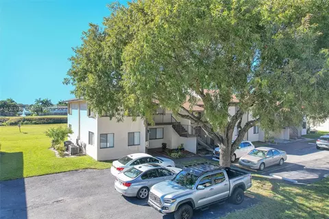 144 S Laurel Dr #605, Margate, FL 33063 photo 3