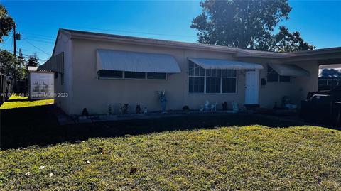 650 W 39 Pl, Hialeah, FL 33012 photo 2